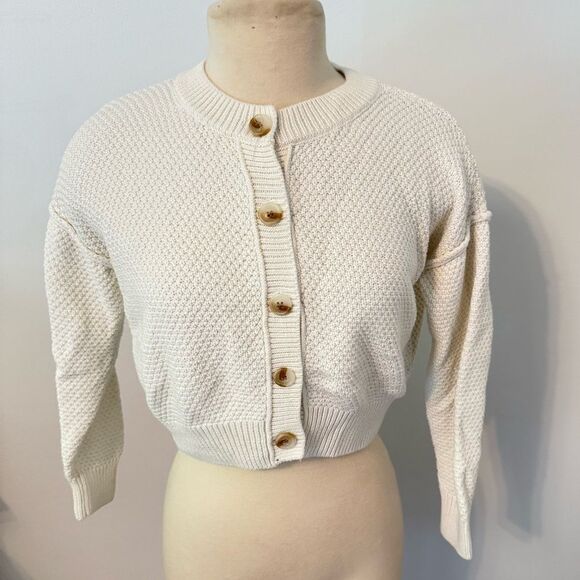 Sincerely Jules Cream Waffle Knit Button Front Cardigan Size Small - Picture 2 of 6